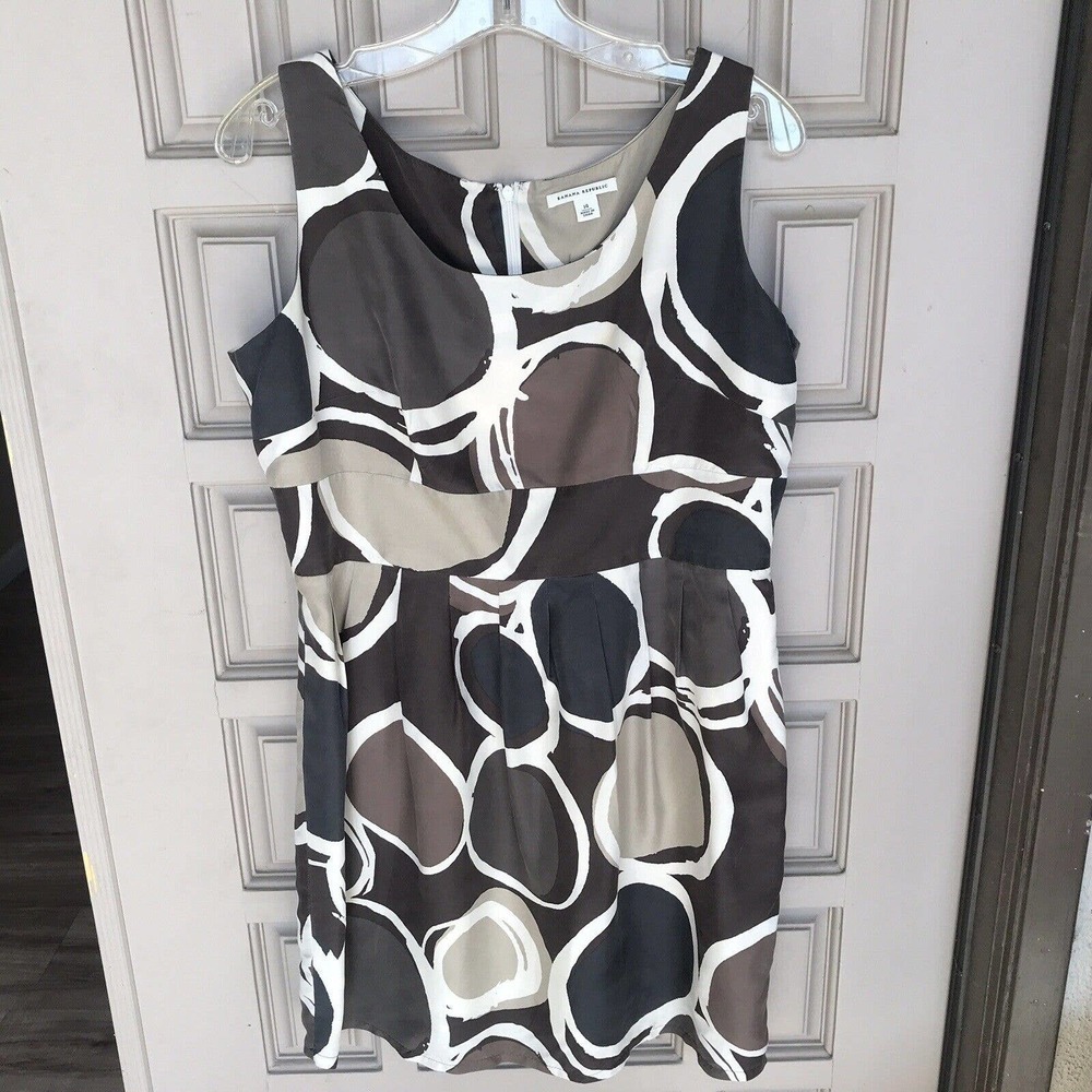 Banana Republic Dress Sz14 Silk? Neutral Colors Geometric Print Zip Pre-Owned